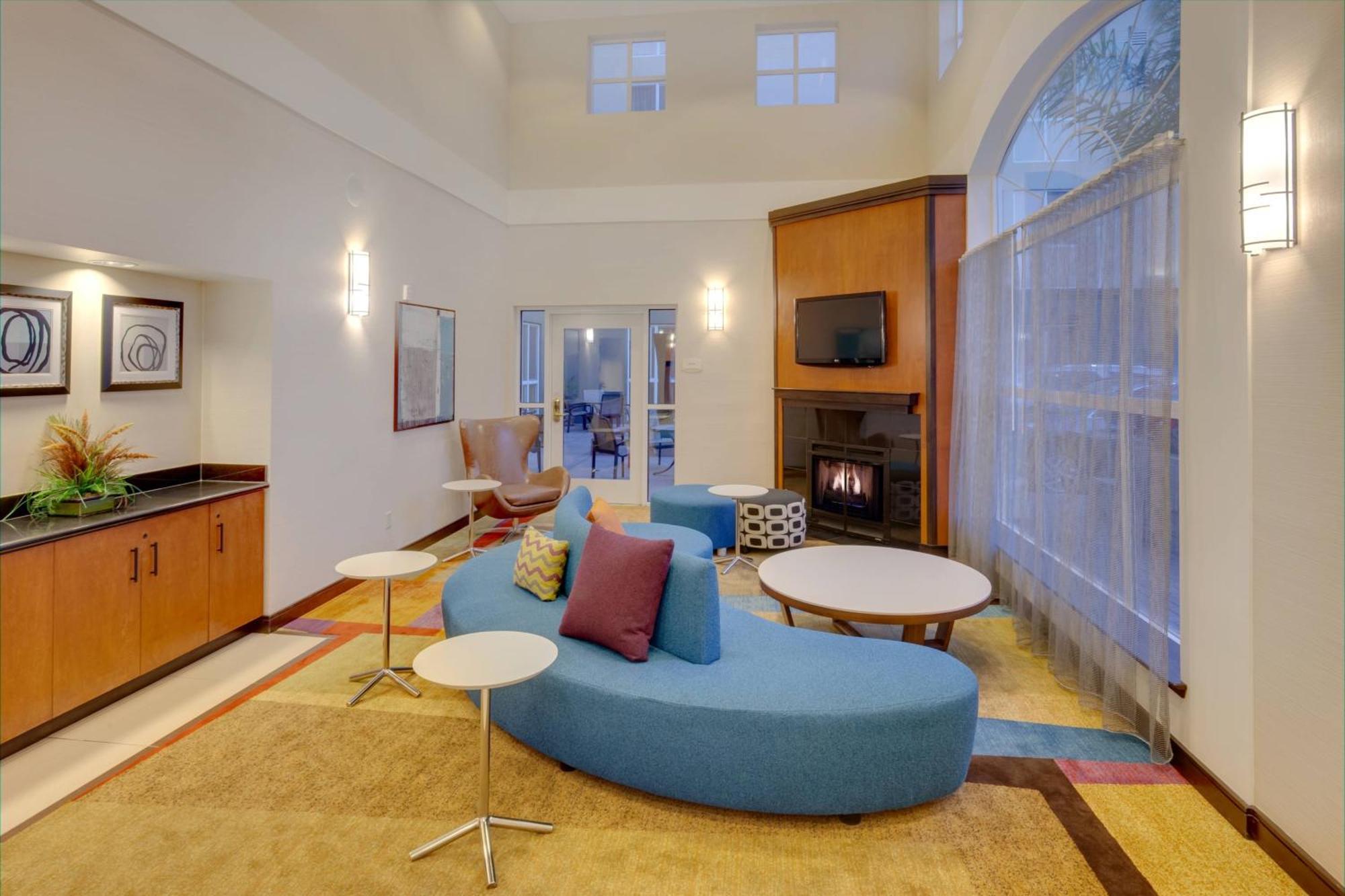 מילבראה Fairfield Inn & Suites By Marriott San Francisco Airport מראה חיצוני תמונה